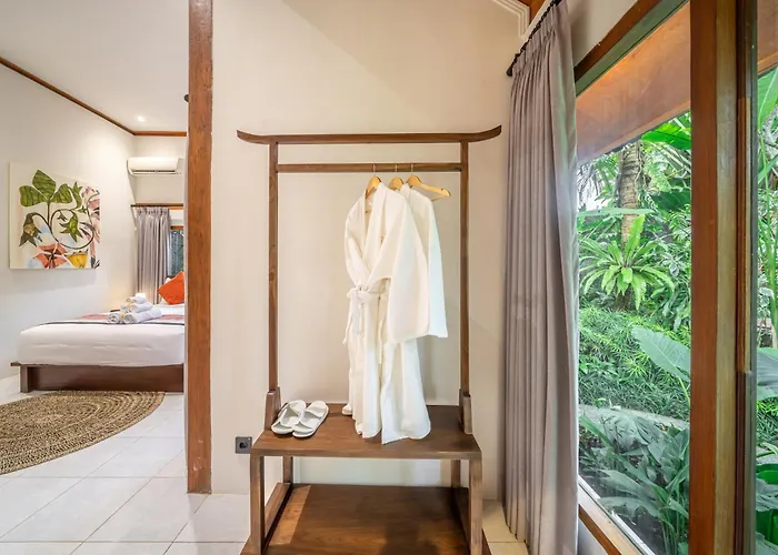 Pensión Bali Dream Garden - Tropical Escape With Pool &