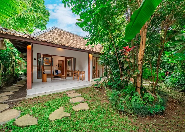Pensión Bali Dream Garden - Tropical Escape With Pool &