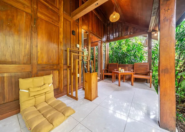 Bali Dream Garden - Tropical Escape With Pool & Pensión 3*